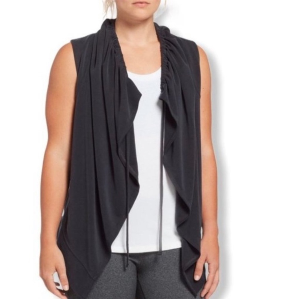 Calia sleeveless vest
